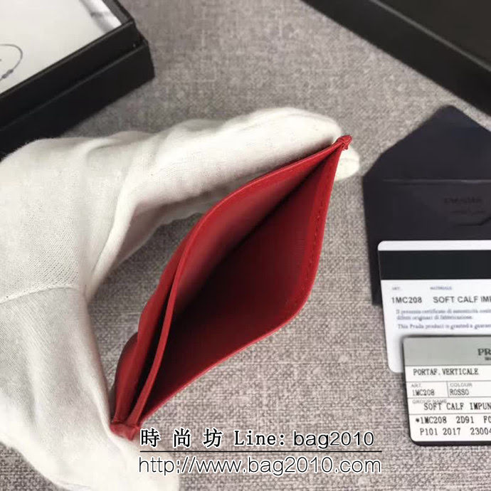 PRADA普拉達 專櫃最新款式 頂級原單納帕牛皮 三層信用卡夾 1MC208 DD1712
